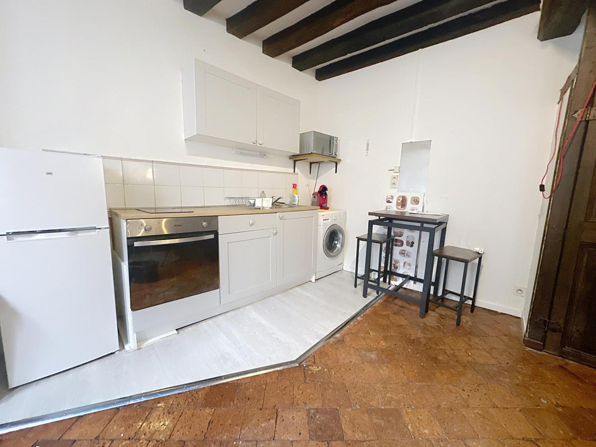 Apartment T2 Duplex Centre Cour *
